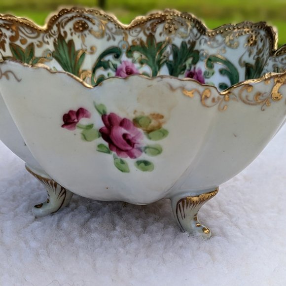 Vintage bone china berry bowl strainer - Picture 11 of 13